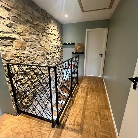 Cosy House Villa